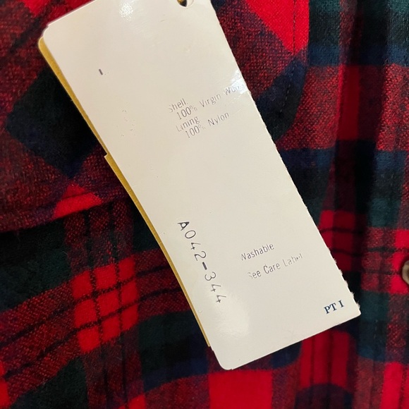 60's Pendleton Red & Green Plaid Wool Button Up Shirt - Picture 6 of 10